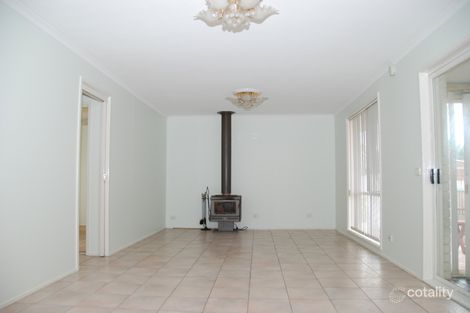 Property photo of 10 Branton Drive Hampton Park VIC 3976