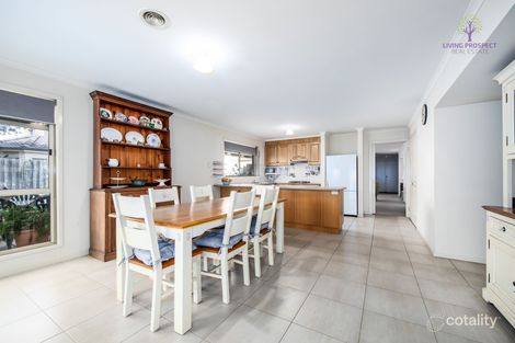 Property photo of 28 Waratah Drive Altona Meadows VIC 3028