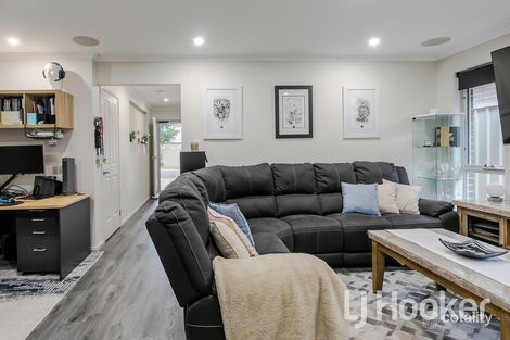 Property photo of 17 Catalonia Avenue Munno Para West SA 5115