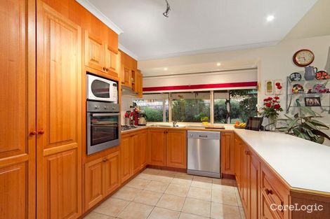 Property photo of 18 Ami Court Berwick VIC 3806
