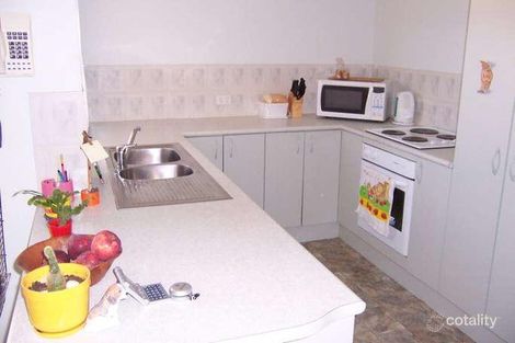 Property photo of 4 Brush Box Place Hamlyn Terrace NSW 2259