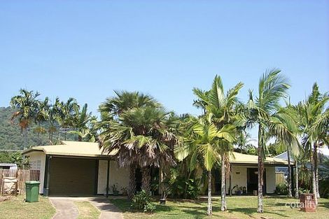 135 Trinity Beach Rd, Trinity Beach, QLD 4879