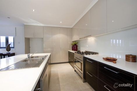 Property photo of 8 Feather Place Point Cook VIC 3030