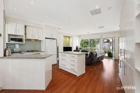 Property photo of 2/5 Carmichael Court Glen Waverley VIC 3150