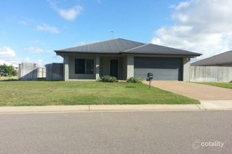 25 Currawinya Ct, Bushland Beach, QLD 4818