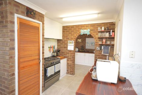 Property photo of 10 Monkton Way Warnbro WA 6169