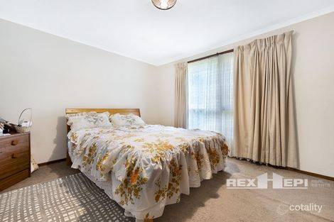 Property photo of 42 Kays Avenue Hallam VIC 3803