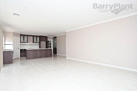 Property photo of 17 Wakefields Drive Brookfield VIC 3338