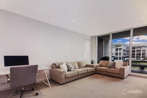 Property photo of 214/38 Peninsula Drive Breakfast Point NSW 2137