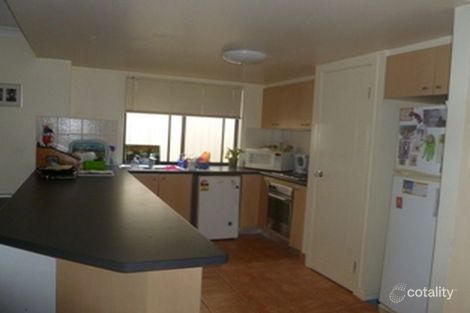 Property photo of 2/27 Parakeet Street Birkdale QLD 4159