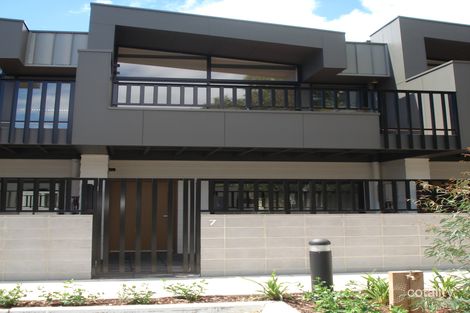 7 Sharp Cct, Mill Park, VIC 3082