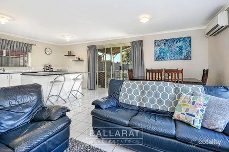 Property photo of 8 Manna Boulevard Delacombe VIC 3356