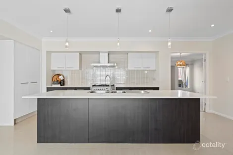 Property photo of 32 Waterclover Drive Upper Coomera QLD 4209