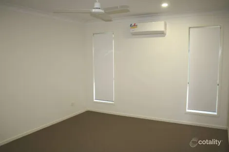 Property photo of 33 Daybreak Street Yarrabilba QLD 4207