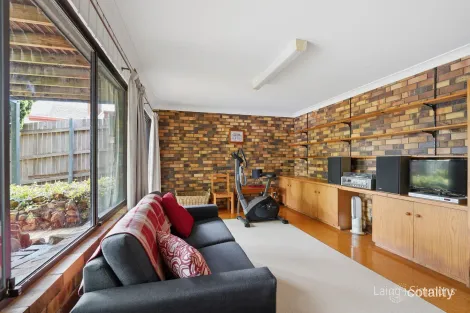 Property photo of 10 Caroline Crescent Armidale NSW 2350