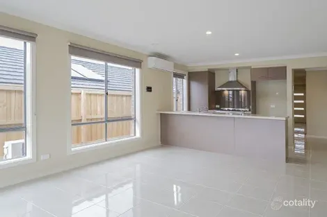 Property photo of 11 Scotchmer Crescent Mernda VIC 3754