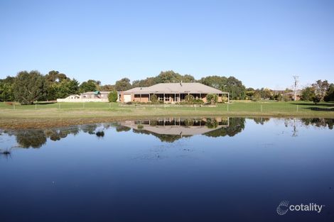 1 Millar Ct, Nintingbool, VIC 3351