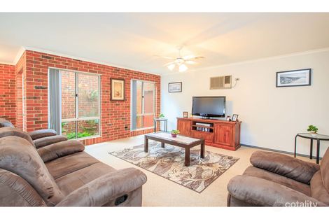 Property photo of 513 Iluka Crescent Lavington NSW 2641