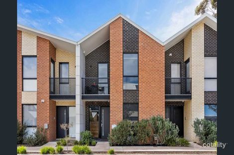 Property photo of 25 Havenlea Lane Cairnlea VIC 3023