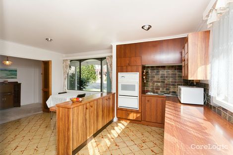 Property photo of 70 Groom Place Hughes ACT 2605