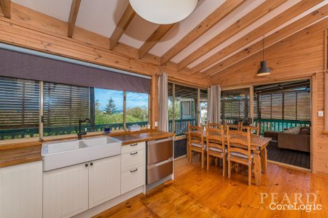 Property photo of 5 Seaview Place Quinns Rocks WA 6030