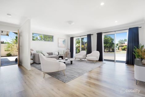 Property photo of 1 Daniel Place Banksia Beach QLD 4507
