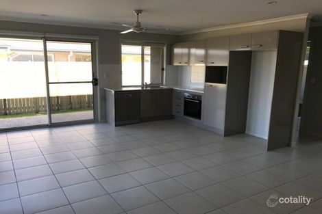 Property photo of 2/5 Ironwood Crescent Beerwah QLD 4519