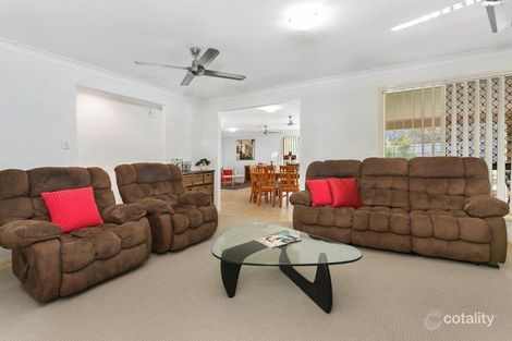 Property photo of 10 Luigina Close Wakerley QLD 4154