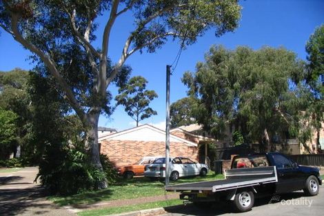 4/8 Dernancourt Ave, Engadine, NSW 2233