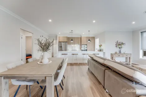 Property photo of 48 Morris Crescent Thirlmere NSW 2572