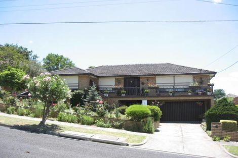 Property photo of 5 Outlook Drive Doncaster VIC 3108