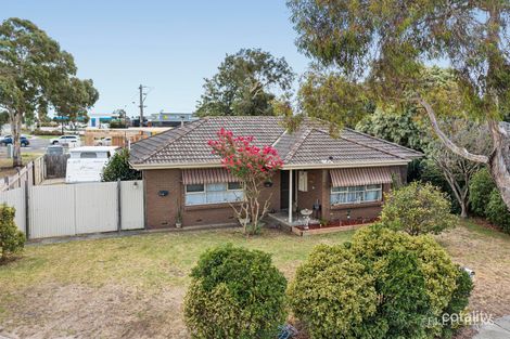 Property photo of 1 Harrison Drive Cranbourne VIC 3977