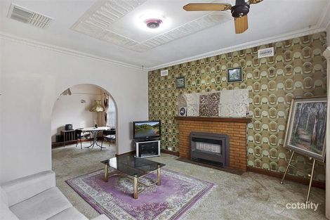 Property photo of 124 Christmas Street Northcote VIC 3070