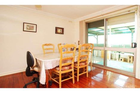 Property photo of 4 Moyne Crescent Coolaroo VIC 3048