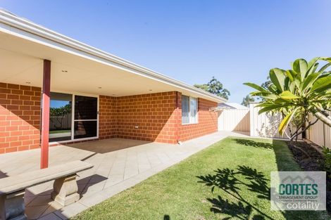 Property photo of 21 Daviesia Turn Success WA 6164