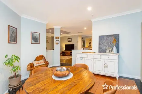 Property photo of 6 Barnes Road Roleystone WA 6111