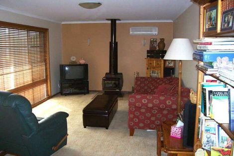 Property photo of 8 Eucla Court Mount Gambier SA 5290
