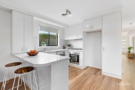 Property photo of 2/10 Marou Place Ngunnawal ACT 2913