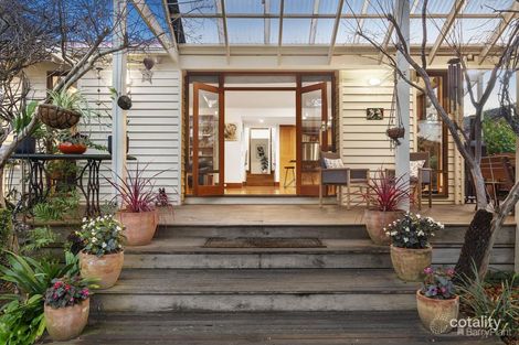 Property photo of 196 Cape Street Heidelberg VIC 3084