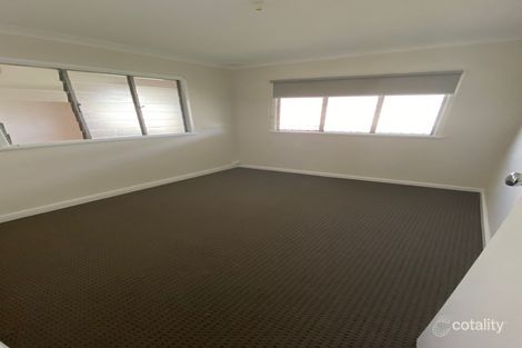 Property photo of 12 Loxton Street Dudley Park WA 6210