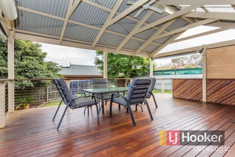 Property photo of 15 Deveney Street Pakenham VIC 3810