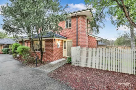 1/6 VICTORY ST, CROYDON, VIC 3136