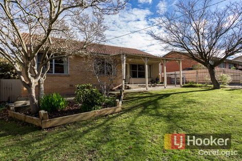 Property photo of 15 Deveney Street Pakenham VIC 3810