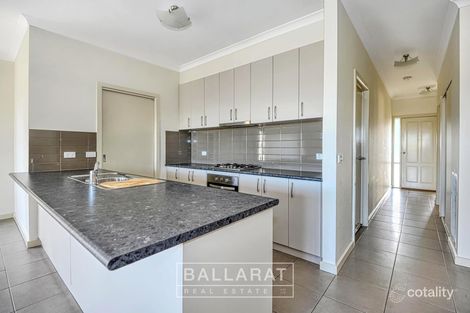 Property photo of 39 Chifley Drive Delacombe VIC 3356