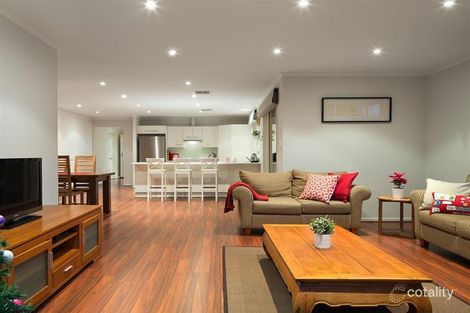 Property photo of 32 Hillcrest Court Littlehampton SA 5250