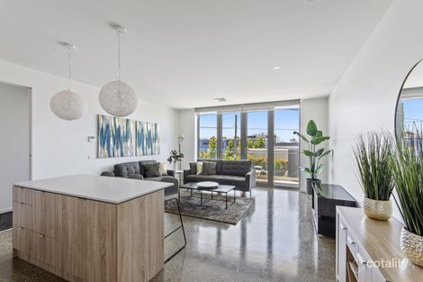 Property photo of 1/17 Halstead Place Geelong West VIC 3218