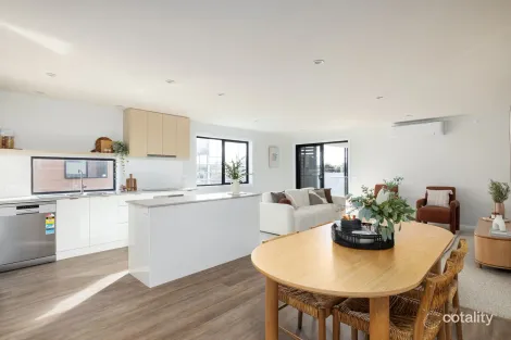 Property photo of 203/73 Mortlake Road Warrnambool VIC 3280