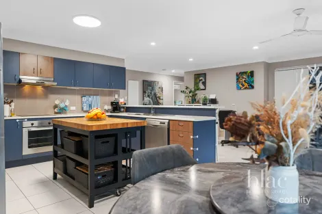 Property photo of 73 Bayview Terrace Deception Bay QLD 4508