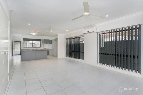 Property photo of 9 Flagstone Terrace Smithfield QLD 4878