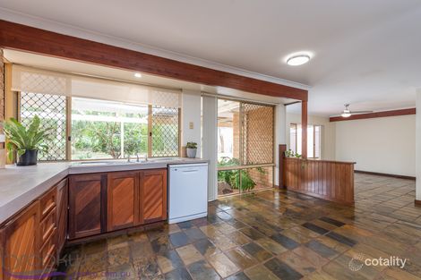 Property photo of 11 Magee Place Mount Helena WA 6082